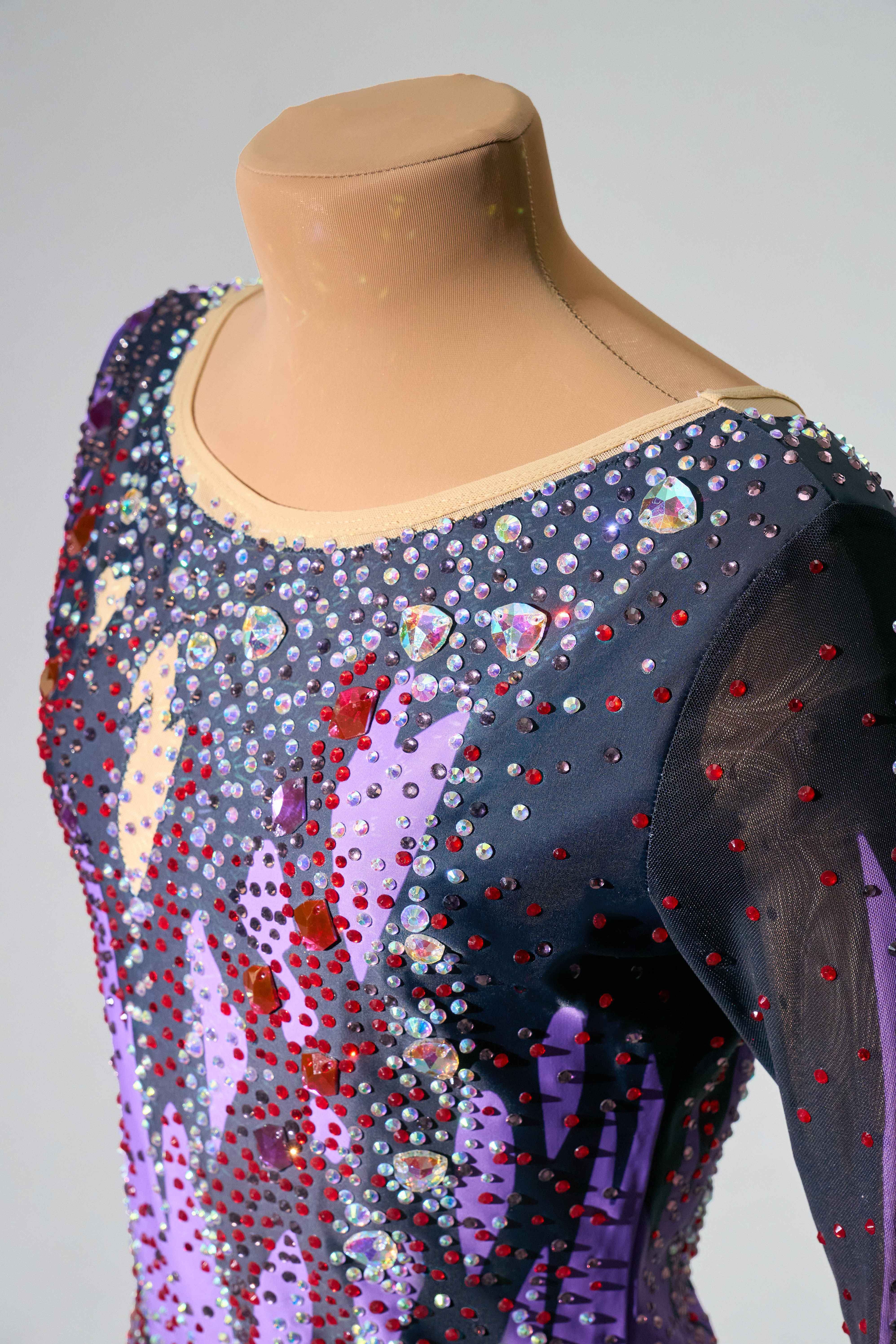 Justaucorps de compétition pour gymnastique rythmique, twirling et majorette sur mesure - Raysport