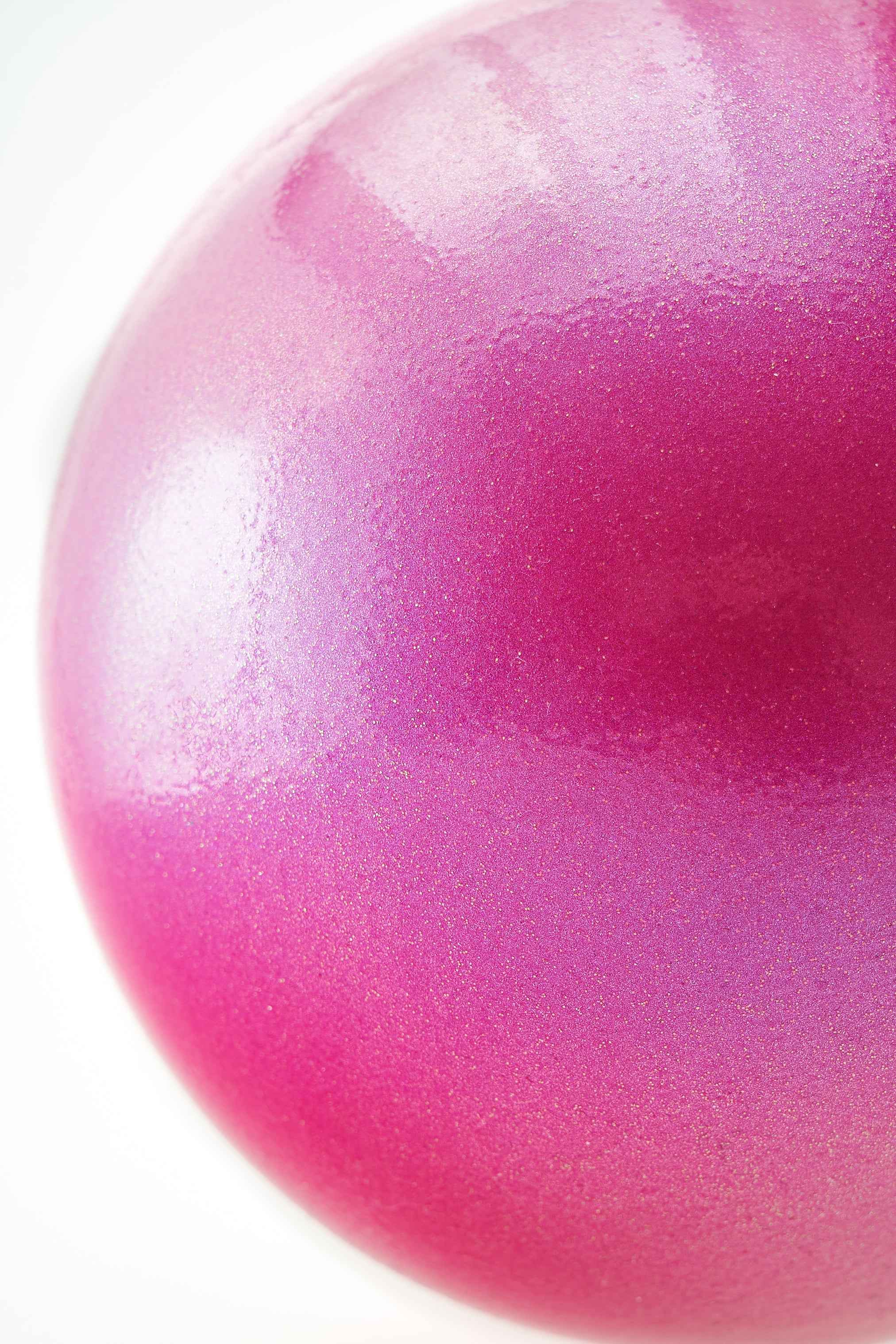 Ballon de gymnastique rythmique uni – Diamètre 18,5 cm – Poids 400 g (4 coloris)