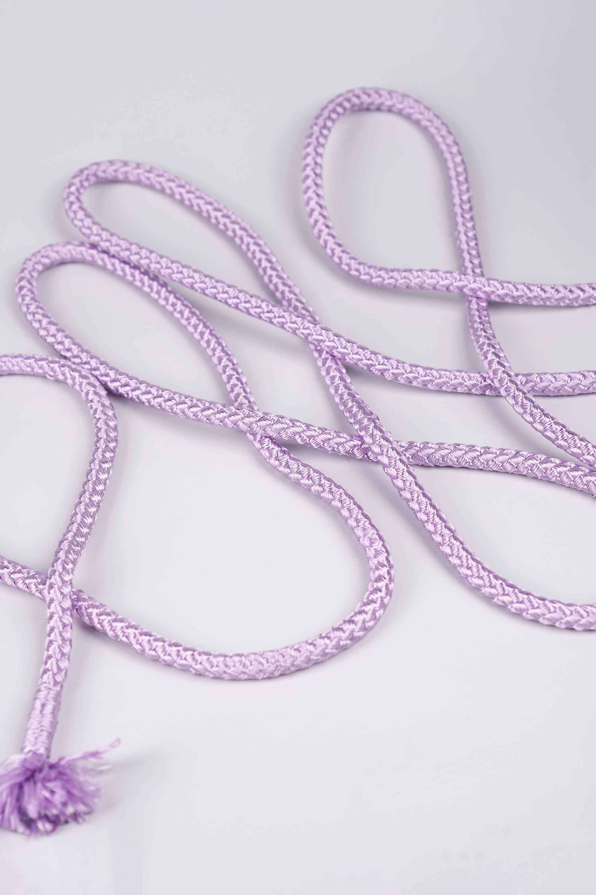 Corde de gymnastique rythmique " Odette " avec fil Lurex, 3 m (6 coloris)