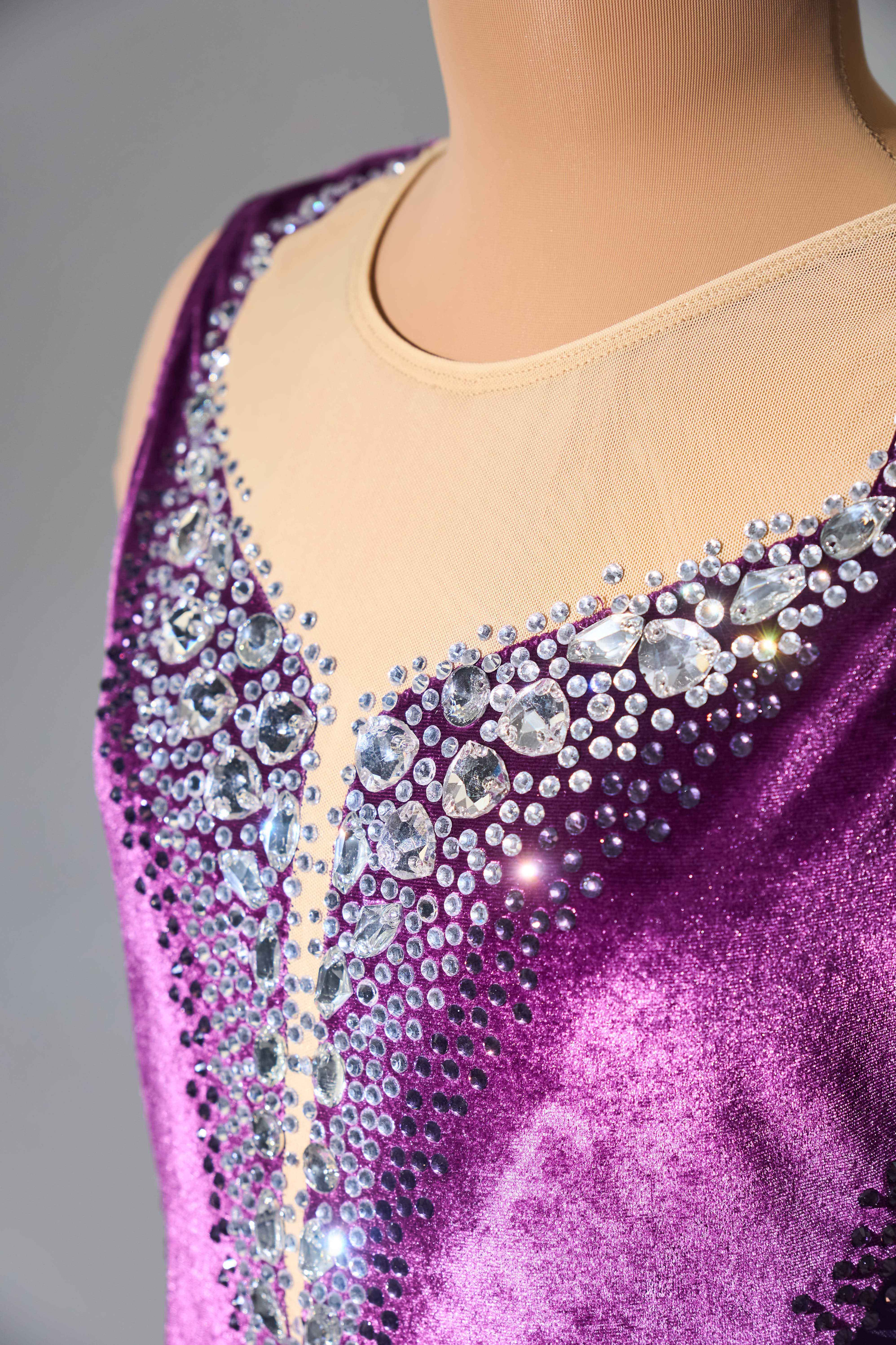 Justaucorps de compétition pour gymnastique rythmique, twirling et majorette sur mesure - Raysport