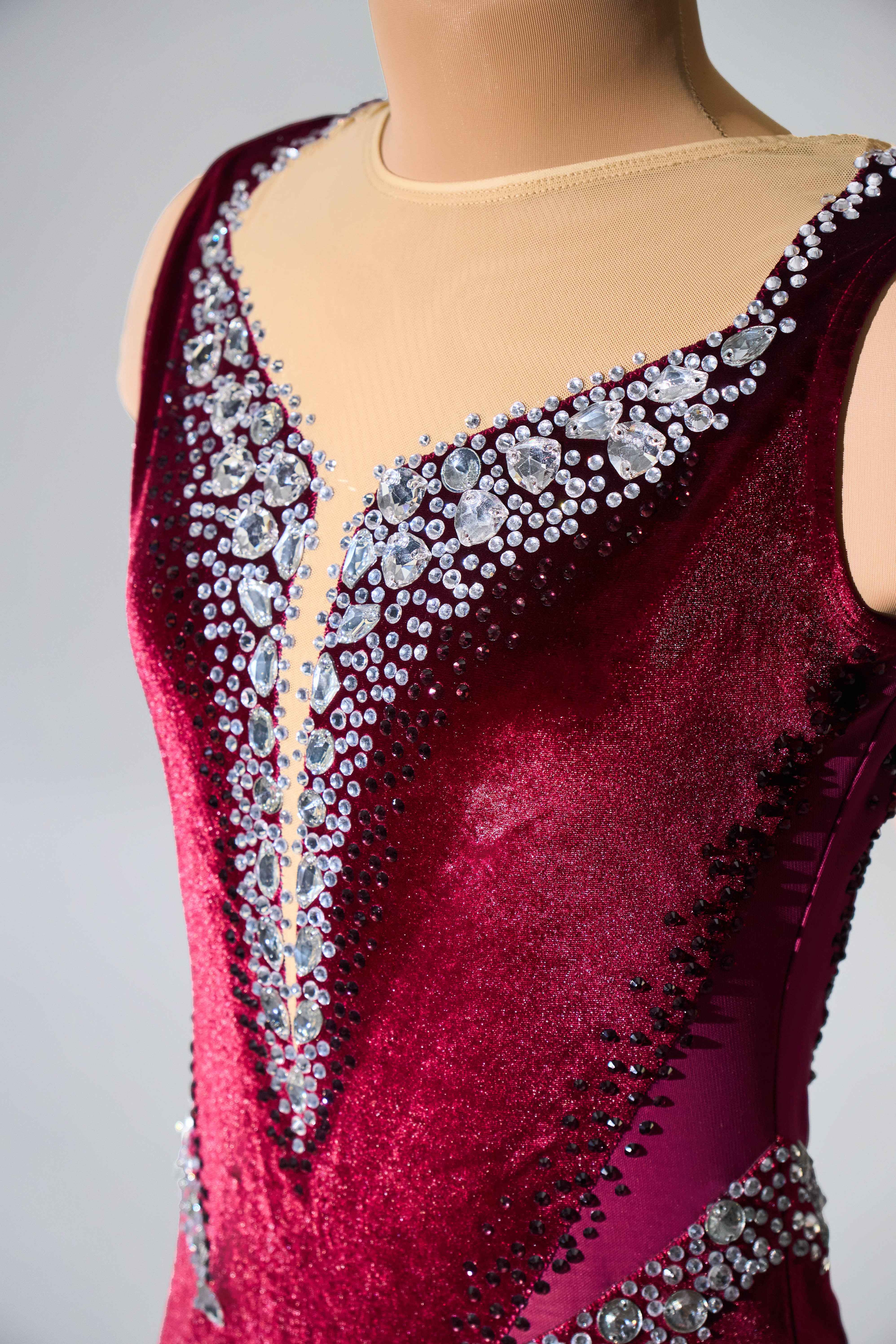 Justaucorps de compétition pour gymnastique rythmique, twirling et majorette sur mesure - Raysport