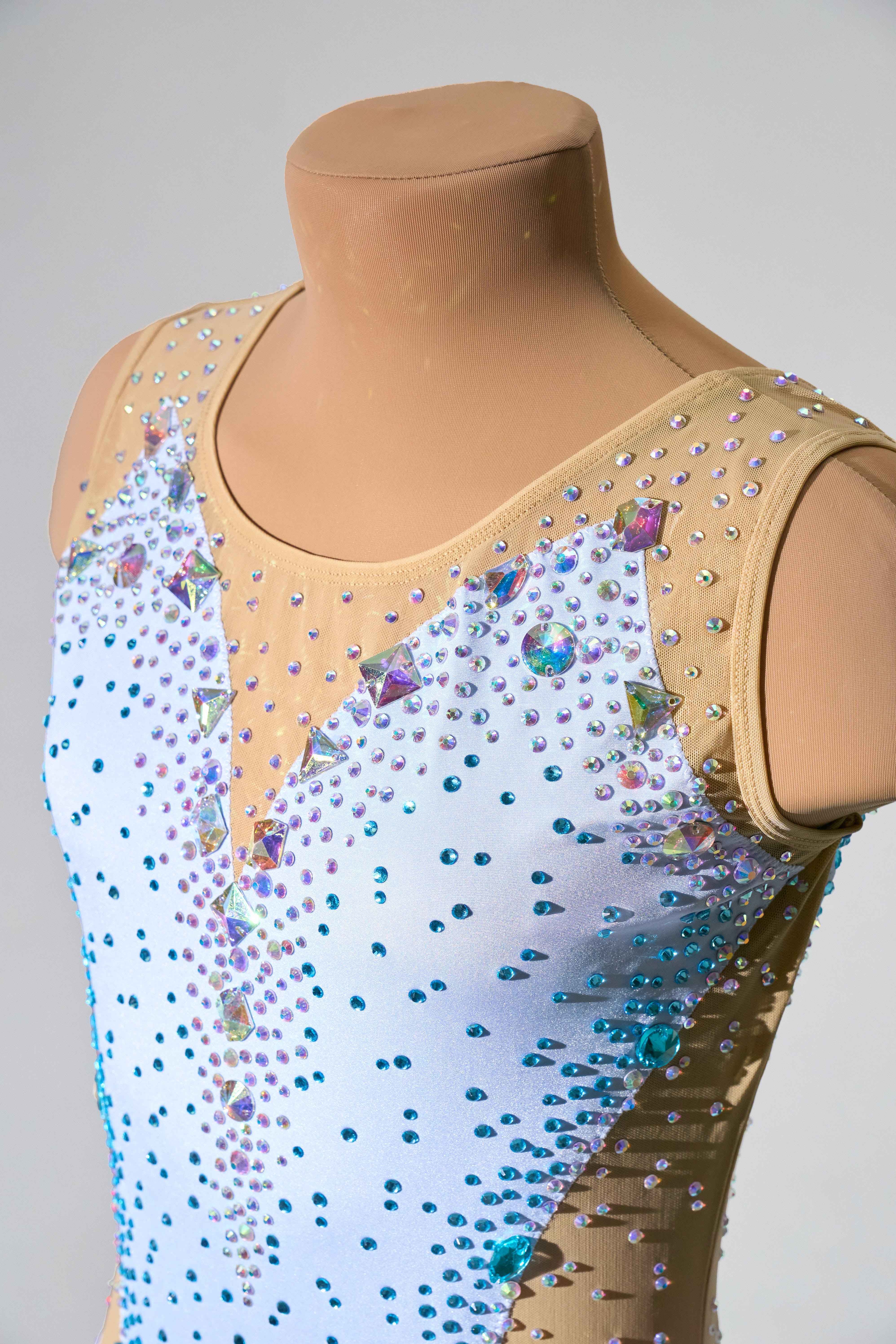 Justaucorps de compétition pour gymnastique rythmique, twirling et majorette sur mesure - Raysport