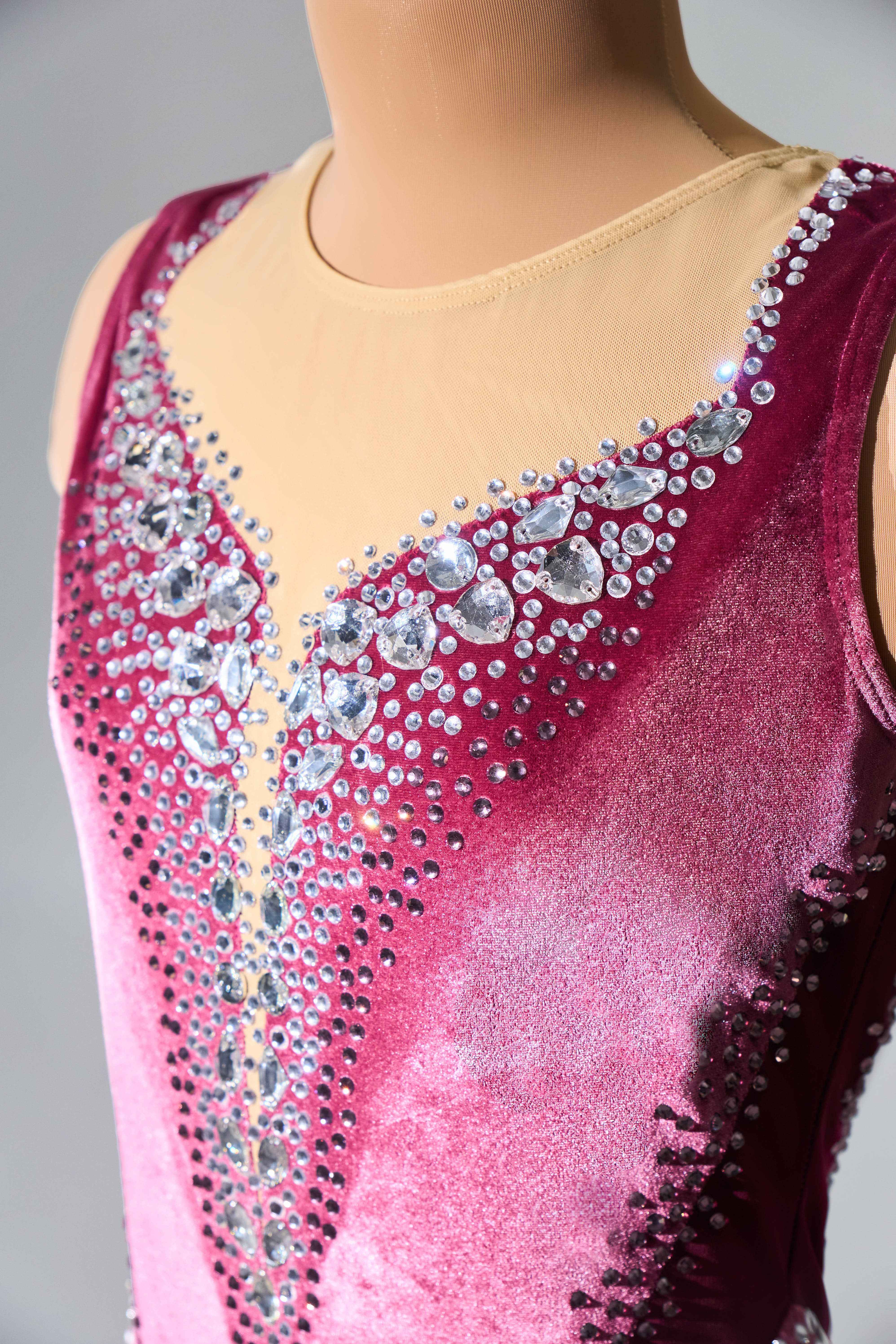 Justaucorps de compétition pour gymnastique rythmique, twirling et majorette sur mesure - Raysport