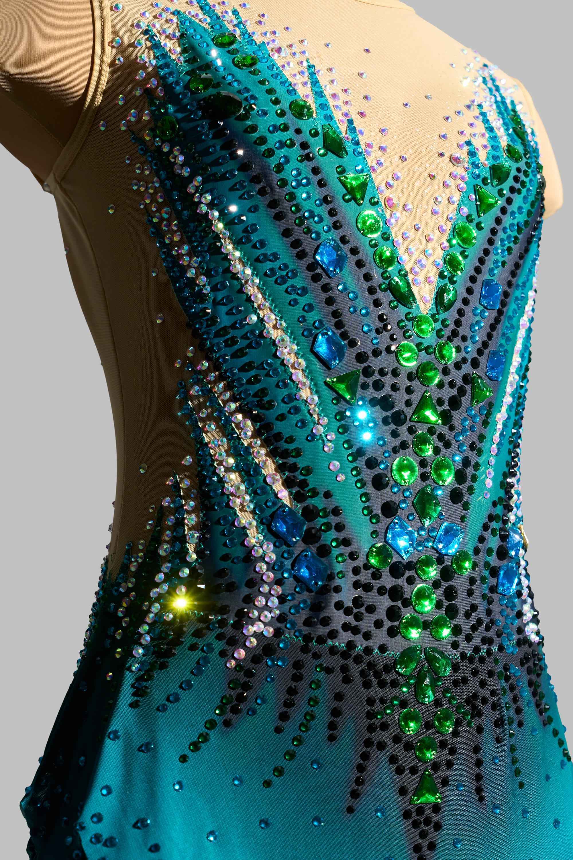 Justaucorps de compétition pour gymnastique rythmique, twirling et majorette sur mesure - Raysport